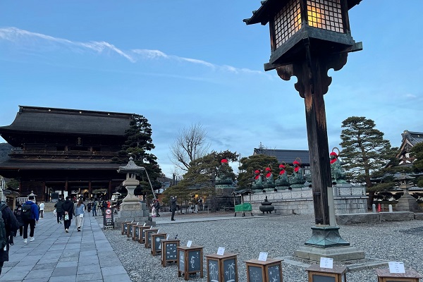  長野灯明祭りボランティア    